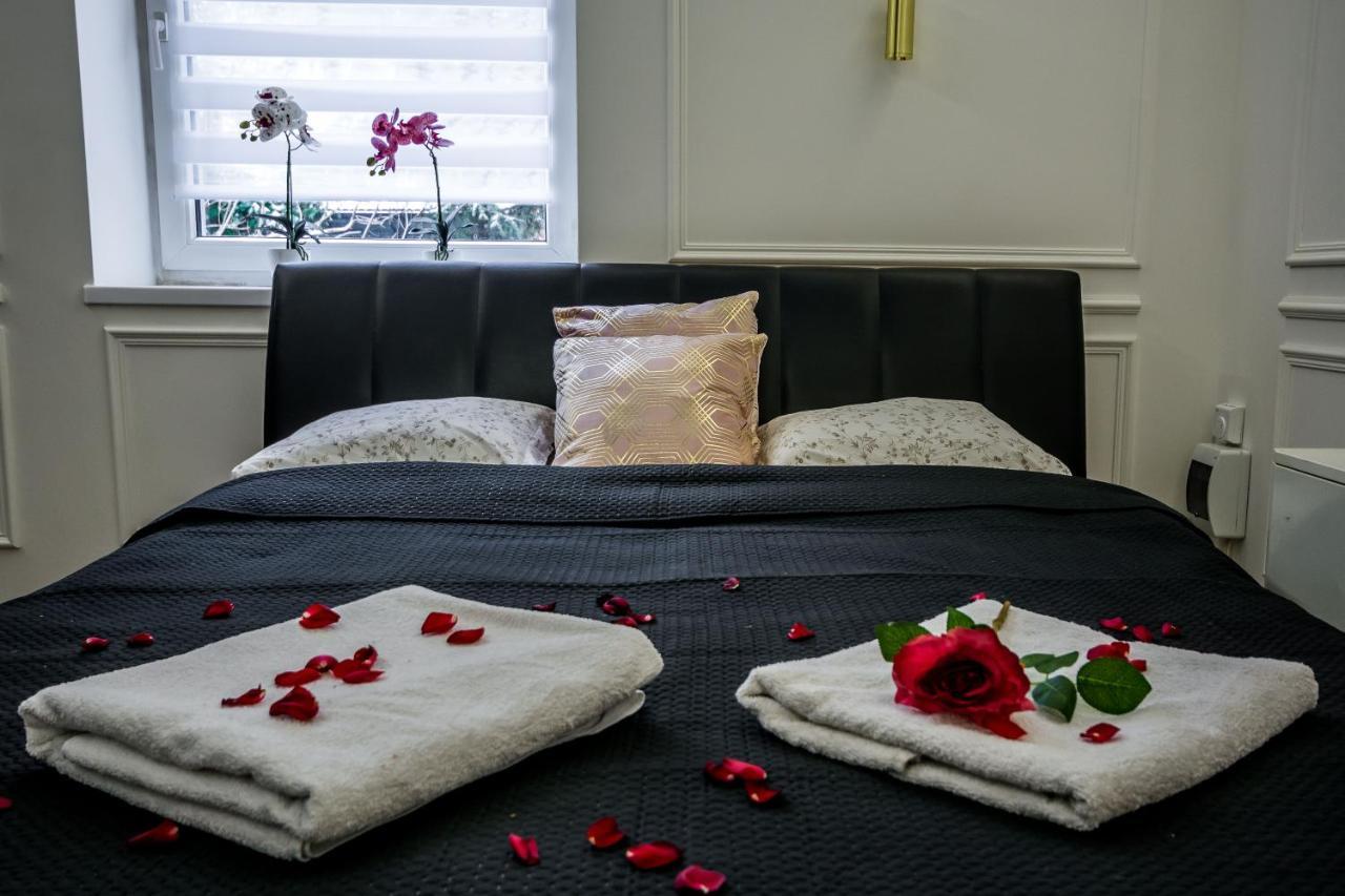كراكوفيا Zamoyskiego Jacuzzi Apartment المظهر الخارجي الصورة
